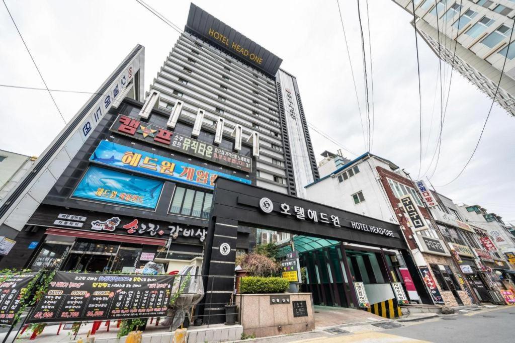 Hotel Head-One Uijeongbu Exteriör bild