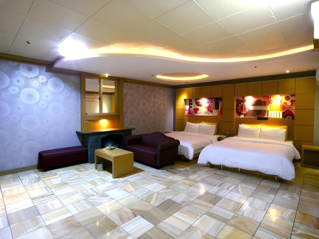 Hotel Head-One Uijeongbu Exteriör bild