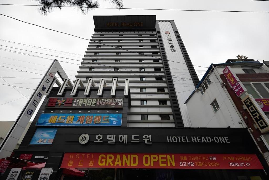 Hotel Head-One Uijeongbu Exteriör bild
